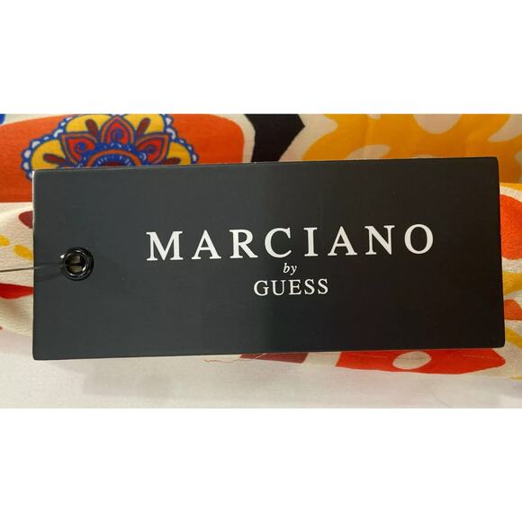 NWT Marciano By Guess Multicolor Carnivale Pull-On Hot Pants Shorts Sz 2 - Picture 3 of 5